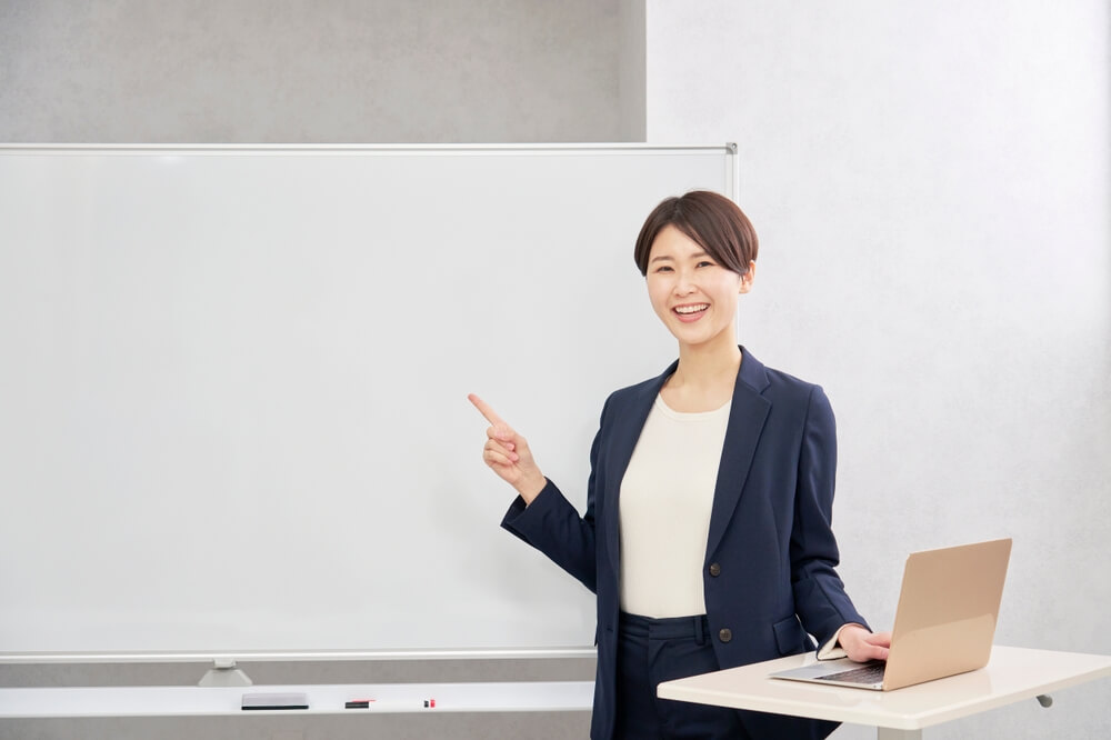 産業保健師とは?仕事内容・違い・年収